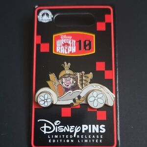 Disney Wreck-It Ralph Racing Pin with Gold and Black